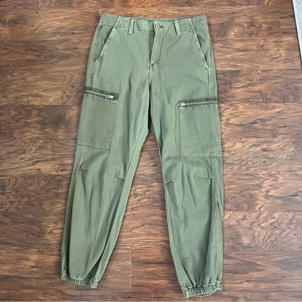 BLANK NYC Green Cargo Style Pants